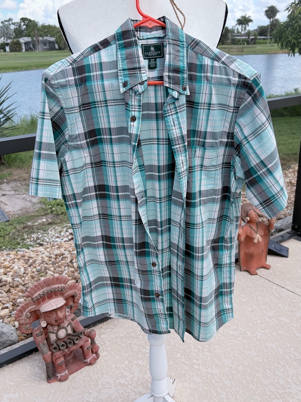 G.H. Bass & Co. Teal, White & Grey Plaid Short-Sleeve Button-Down SZ S/P Skater